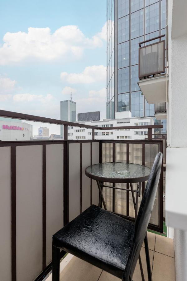 Zlota Apartment Center Of Warsaw By Noclegi Renters Eksteriør billede