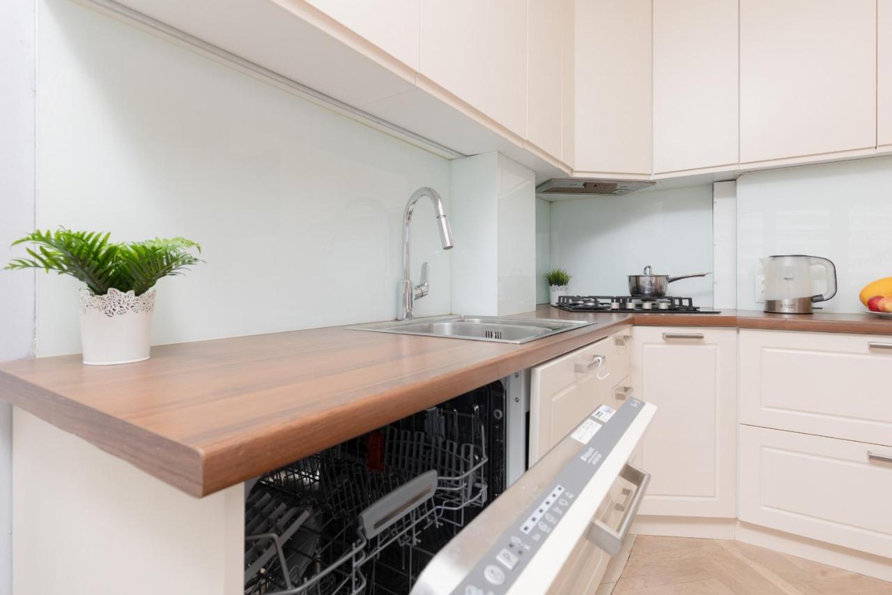 Zlota Apartment Center Of Warsaw By Noclegi Renters Eksteriør billede